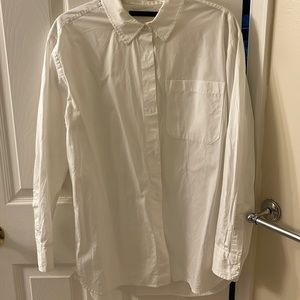 Jenni Kayne white cotton long sleeve button down.